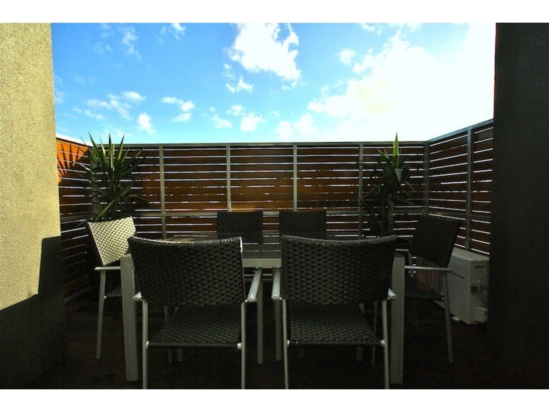 16/3 Charnwood Road, St Kilda VIC 3182