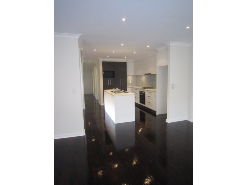 2/21 Green Street, Ivanhoe VIC 3079