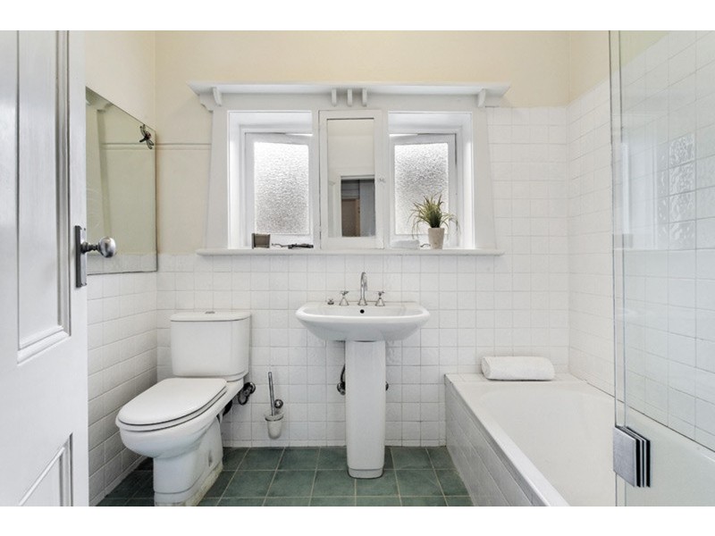 3/51 Blessington Street, St Kilda VIC 3182