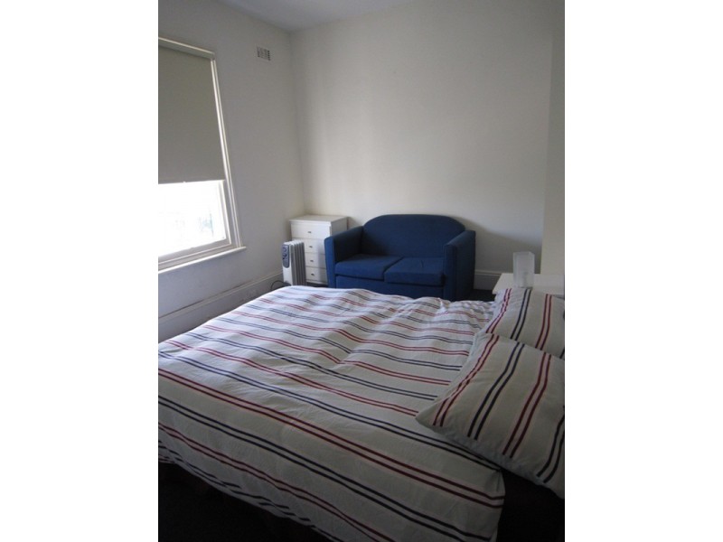 3/32 Grey Street, St Kilda VIC 3182