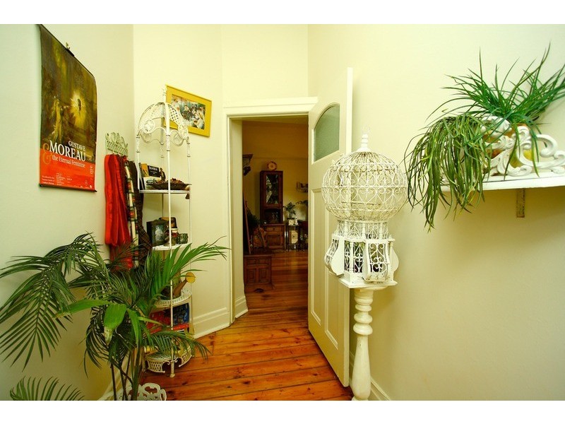 8/17 crimea Street, St Kilda VIC 3182
