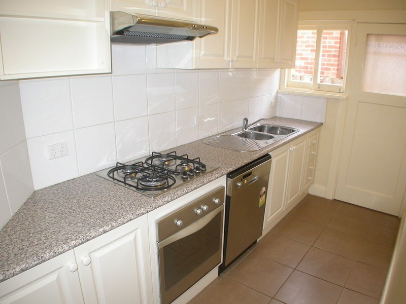 1/42A Mitford Street, Elwood VIC 3184