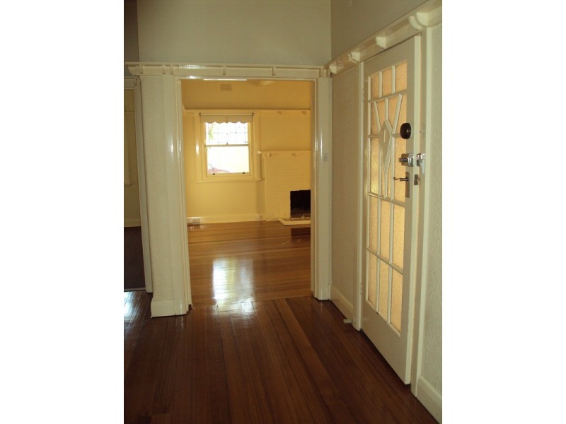 1/42A Mitford Street, Elwood VIC 3184