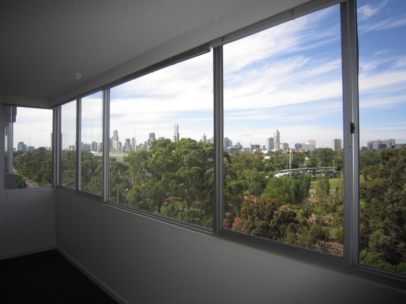 74/50 Canterbury Road, Middle Park VIC 3206