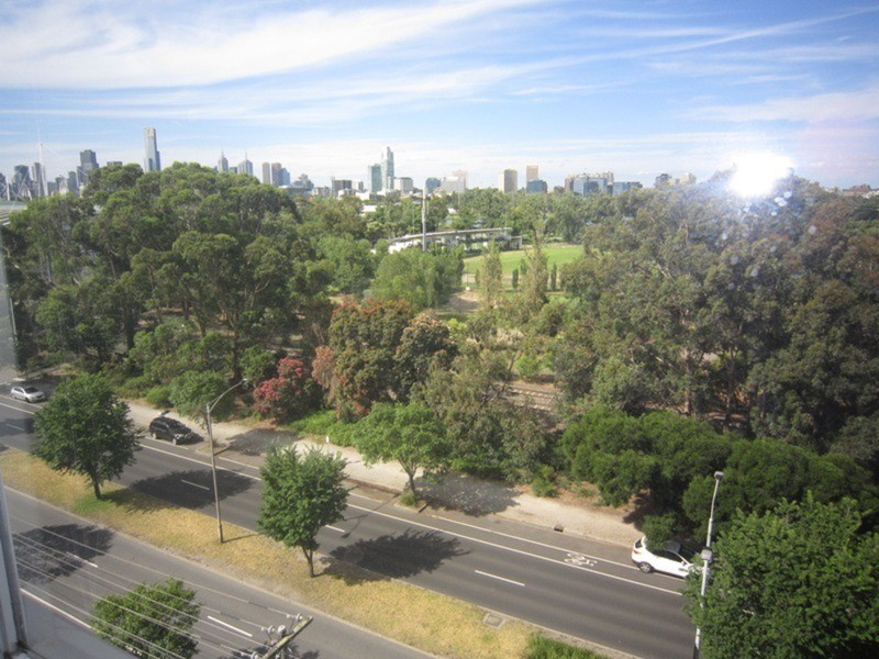 74/50 Canterbury Road, Middle Park VIC 3206