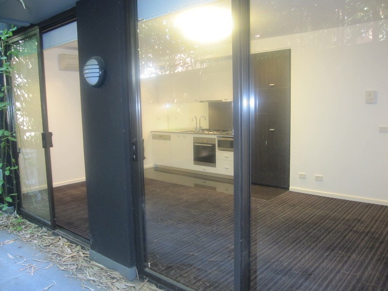 St Kilda VIC 3182