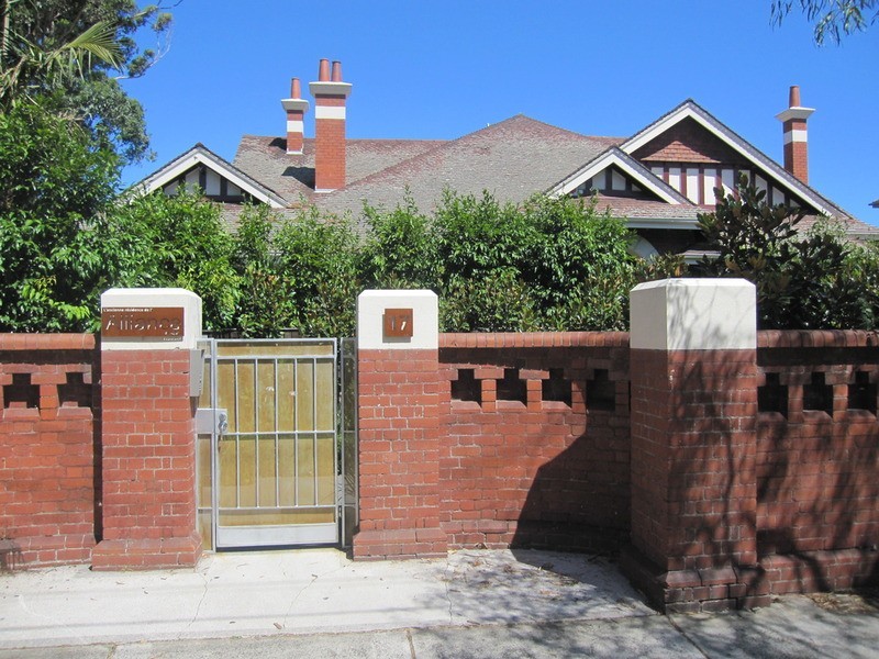 12/17 Robe  Street, St Kilda VIC 3182