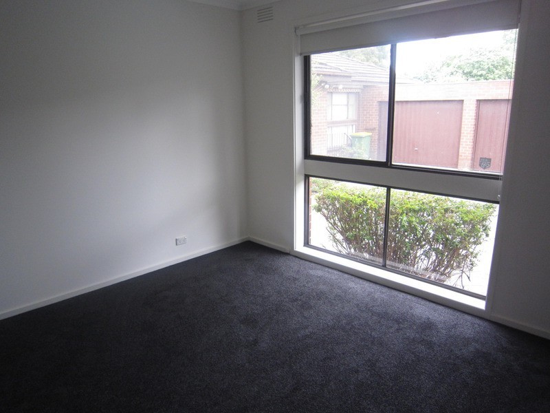 2/63 Cuthbert Road, Reservoir VIC 3073