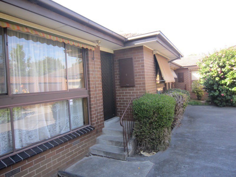 2/63 Cuthbert Road, Reservoir VIC 3073