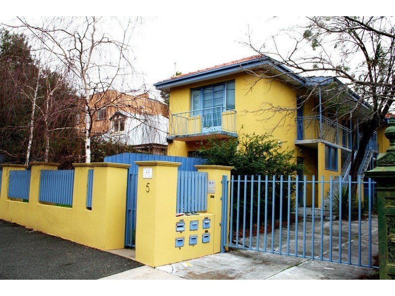 5/5 Burnett Street, St Kilda VIC 3182
