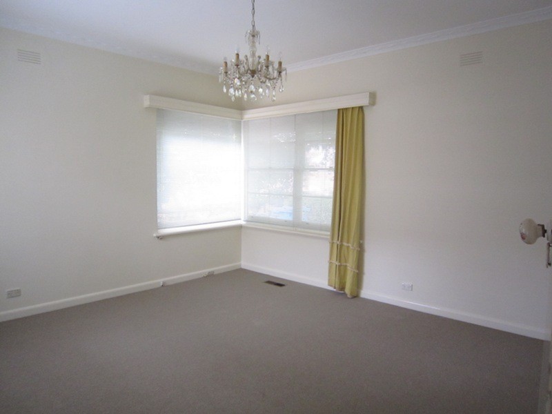 732 Hawthorn Road, Brighton East VIC 3187