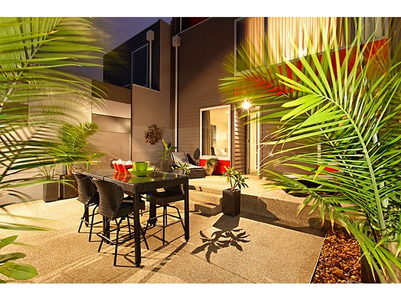 54 Cumberland Drive, Maribyrnong VIC 3032