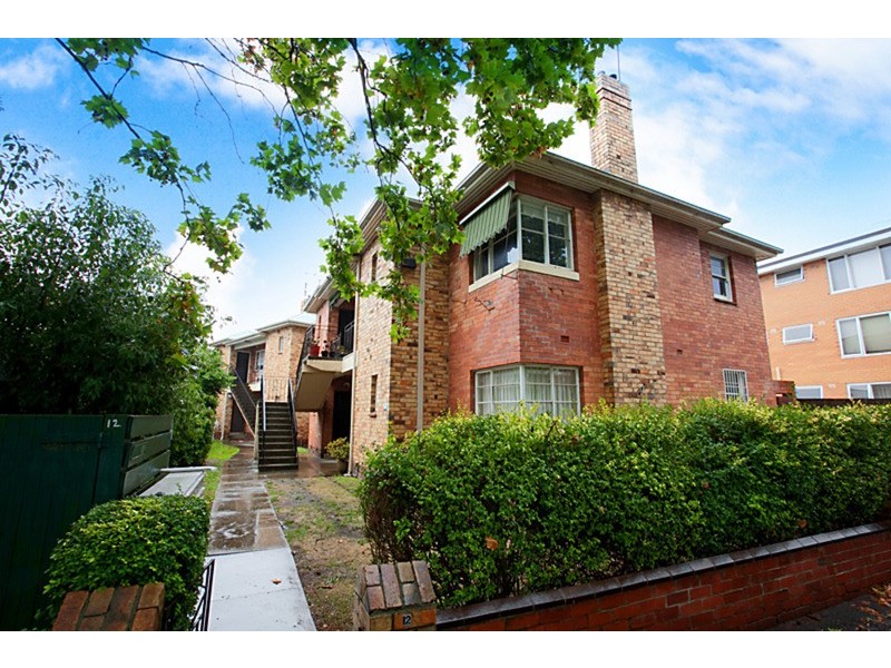 4/12 Charlotte Place, St Kilda VIC 3182