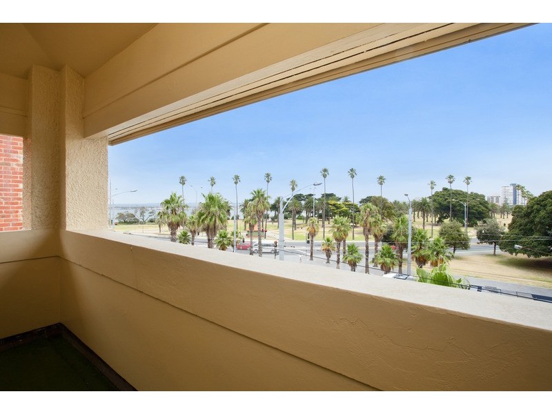 6/17-27 Fitzroy Street, St Kilda VIC 3182