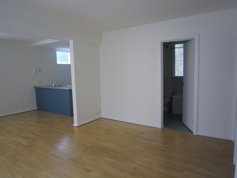 4/10 Burnett Street, St Kilda VIC 3182