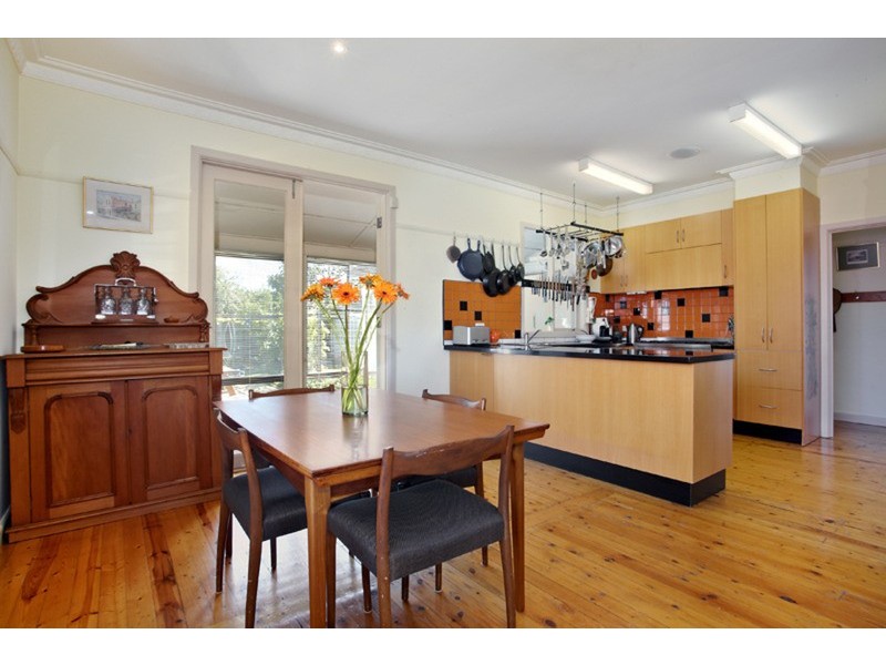 13 Pollina Street, Bentleigh East VIC 3165