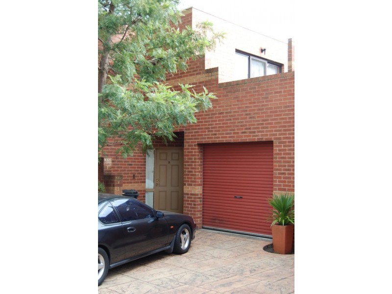 3/27 Shepparson Street, Carnegie VIC 3163