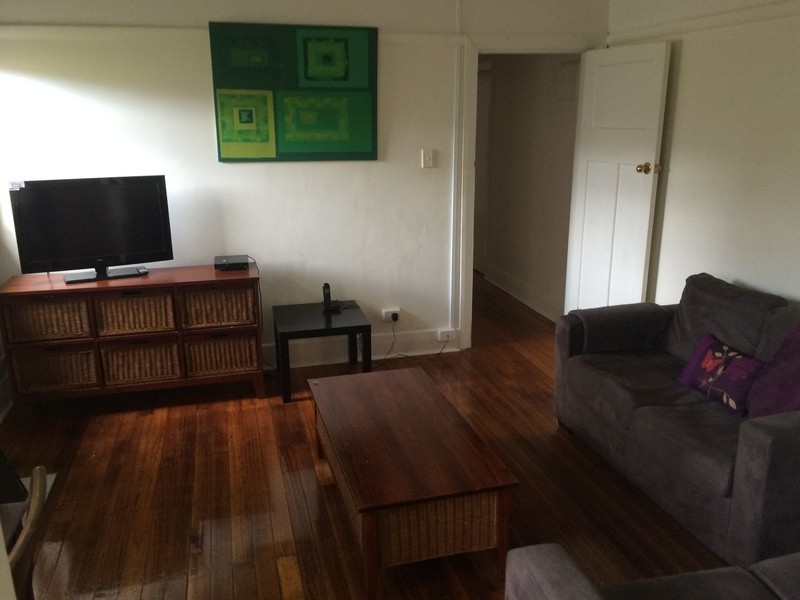 8/28 Grey Street, St Kilda VIC 3182