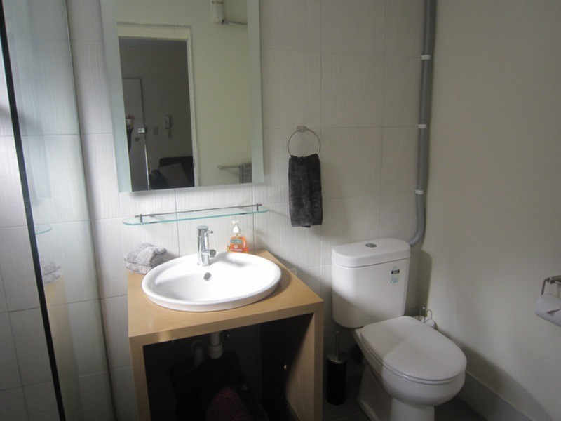 12/82 Grey Street, St Kilda VIC 3182