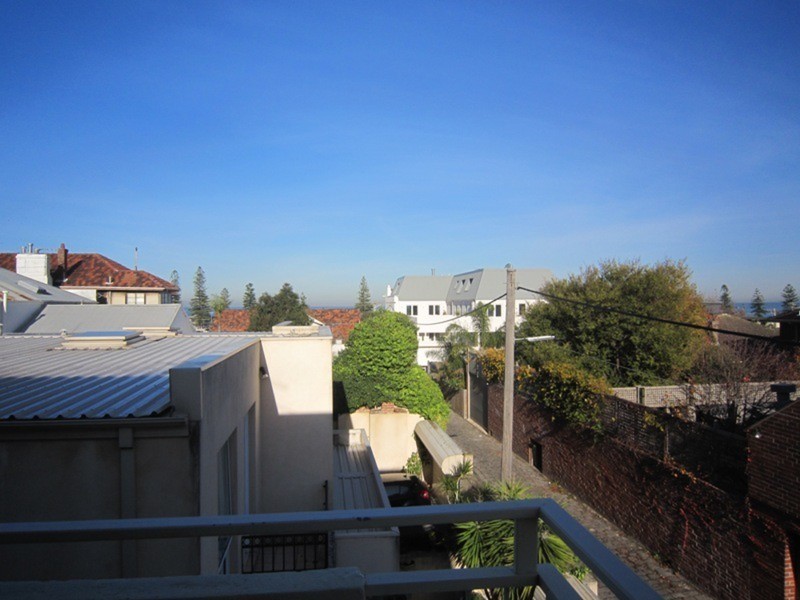 8/26 Vautier Street, Elwood VIC 3184