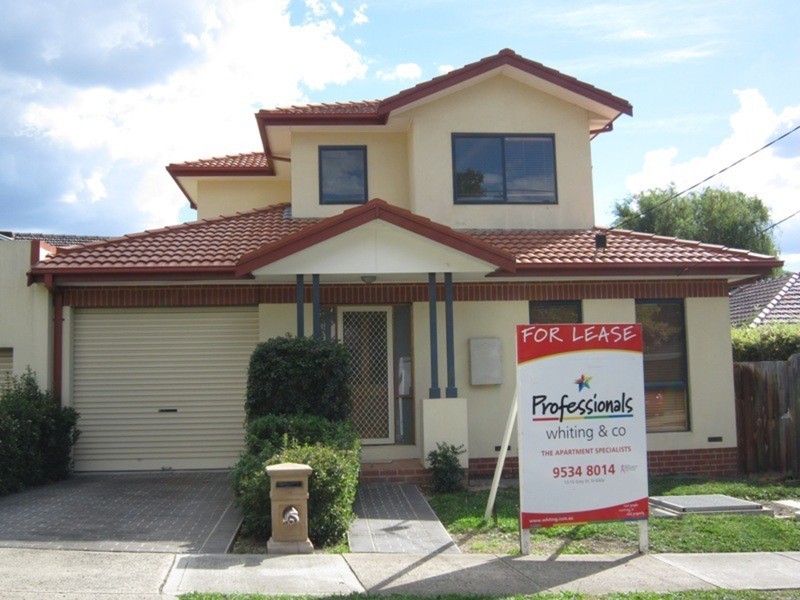 11/A Thiele Street, Doncaster VIC 3108