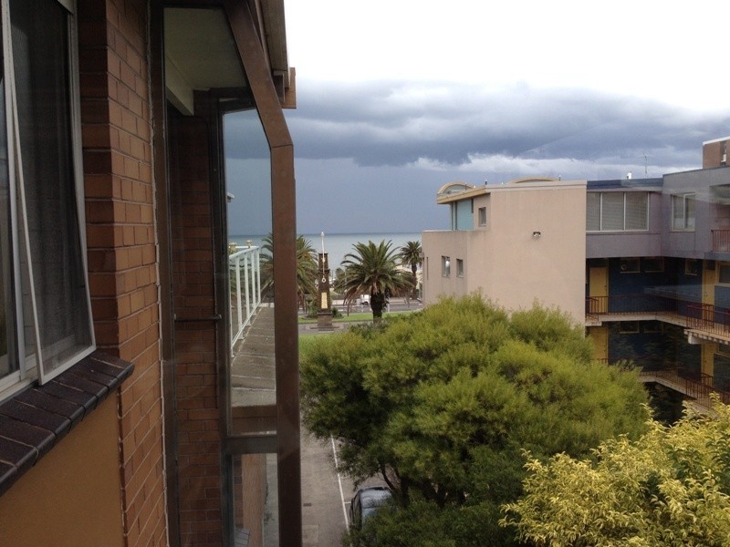 21/7 Alfred Square, St Kilda VIC 3182