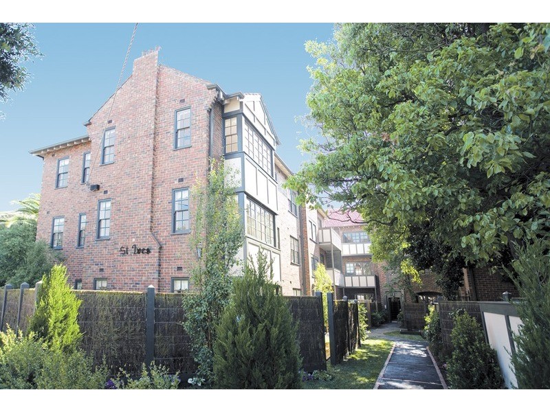 3/17 Charnwood Grove, St Kilda VIC 3182