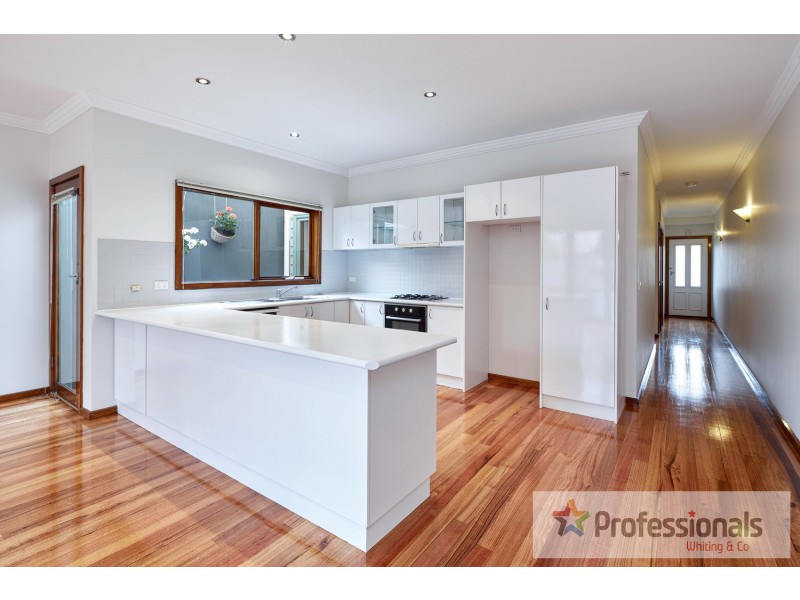 7 Marlborough Street, St Kilda East VIC 3183