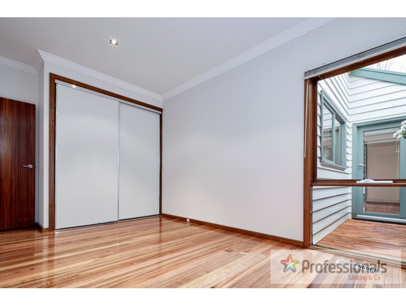 7 Marlborough Street, St Kilda East VIC 3183