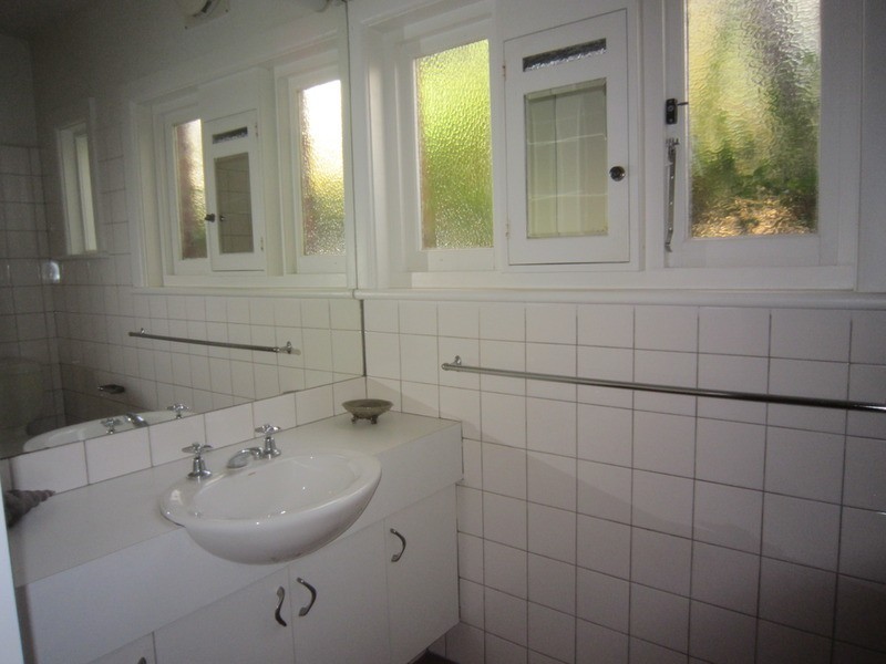 2/33 Kingsley Street, Elwood VIC 3184