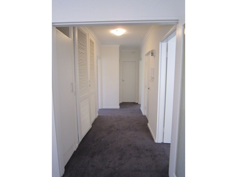 1/19 Mitford Street, St Kilda VIC 3182