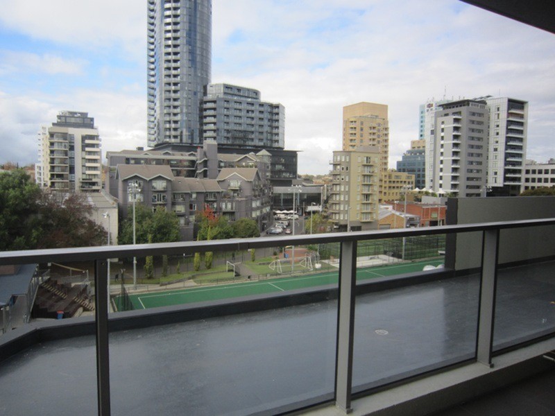 611/50 Claremont Street, South Yarra VIC 3141