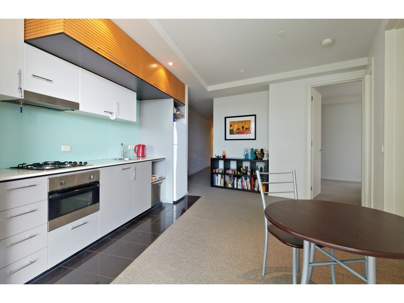 27/220 Barkly Street, St Kilda VIC 3182