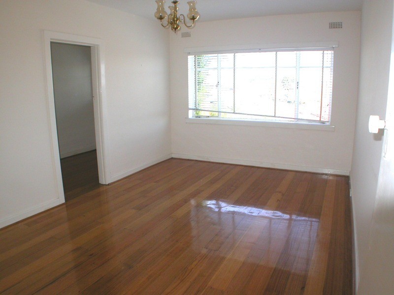 18/11 Burnett Street, St Kilda VIC 3182