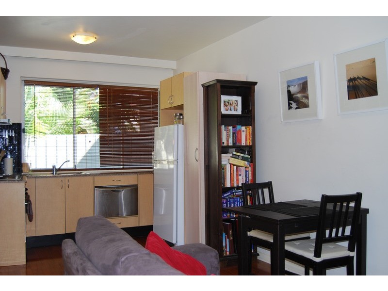 3/247 Inkerman  Street, St Kilda East VIC 3183