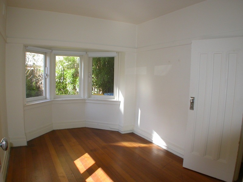 2/5 Jackson  Street, St Kilda VIC 3182