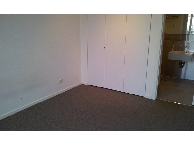 16/52 Fitzroy Street, St Kilda VIC 3182