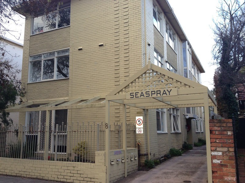 3/8 Spray Street, Elwood VIC 3184