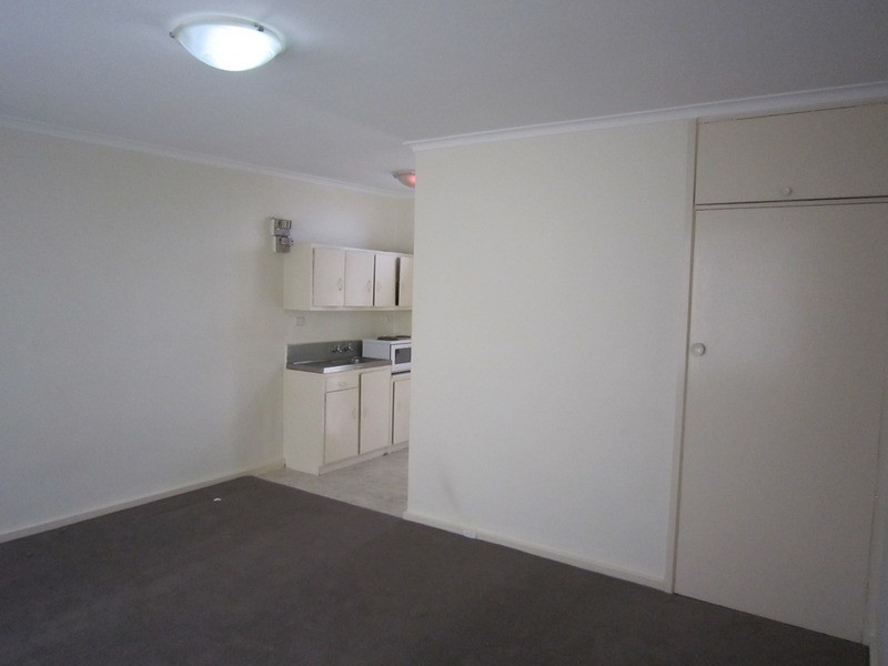 9/2 Dalgety  Street, St Kilda VIC 3182