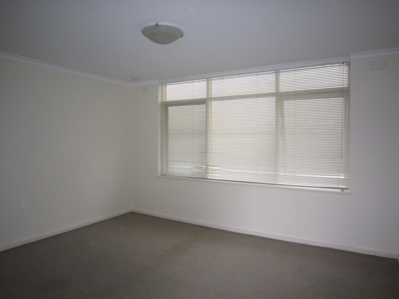 9/2 Dalgety  Street, St Kilda VIC 3182