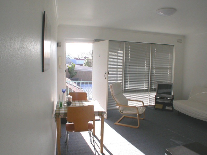 12/4 Park Street, St Kilda VIC 3182