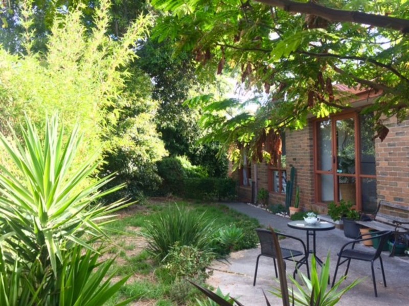 2/54 Gardeners Road, Bentleigh East VIC 3165