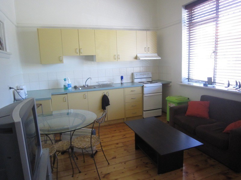 2/28 Grey  Street, St Kilda VIC 3182