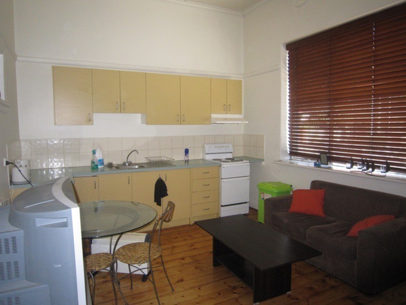 2/28 Grey  Street, St Kilda VIC 3182