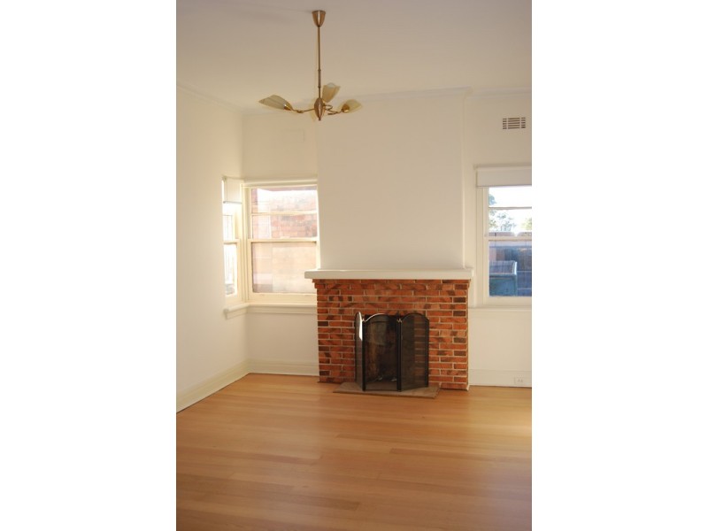 12/40 Barkly Street, St Kilda VIC 3182