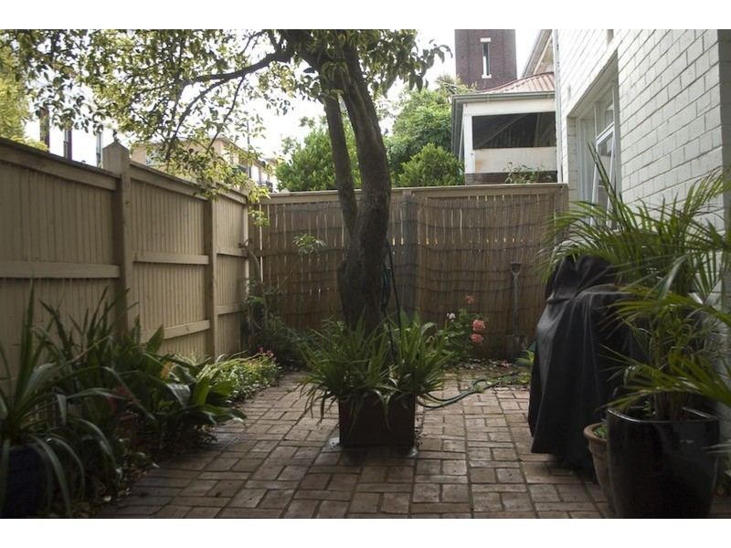 1/23 Neptune Street, St Kilda VIC 3182