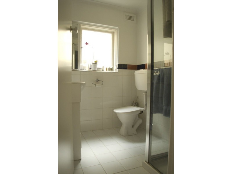 1/23 Neptune Street, St Kilda VIC 3182