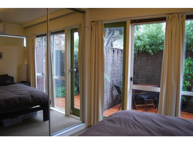 3/247 Inkerman  Street, St Kilda East VIC 3183