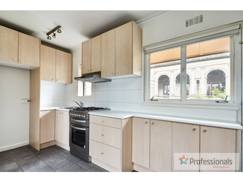 5/4 Newton Court, St Kilda VIC 3182