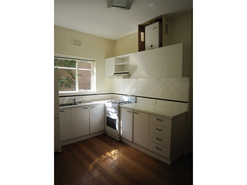 13/25 Charnwood Road, St Kilda VIC 3182